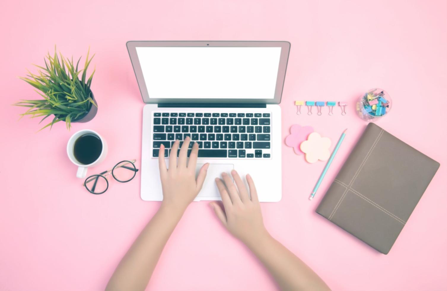 Analyse technique d'optimisation on-page avec métriques et structure de page